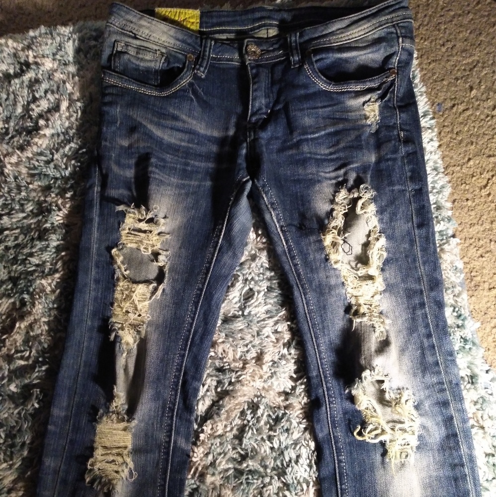 Women's Acid Wash Distressed Jeans// Size:9